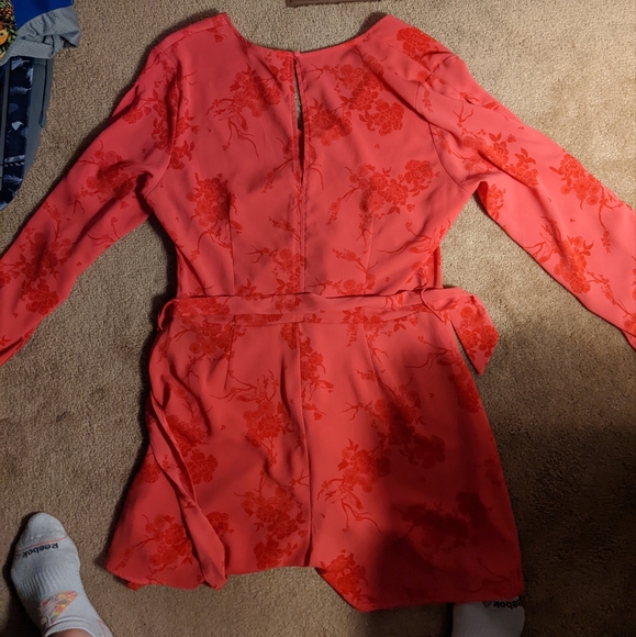 Dress - Picture 3 of 4